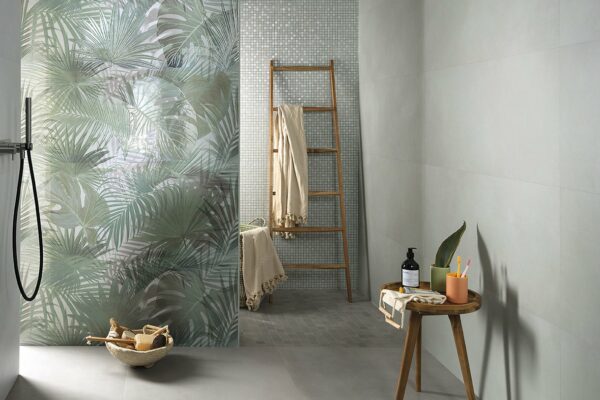 Carrelage argile série Mood - mur Acquamarina mosaïque / Tropical verde 50x120 - sol Cemento satin 80x80 - Cemento macromosaico